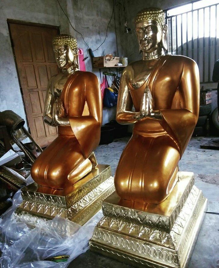 patung kuningan budha