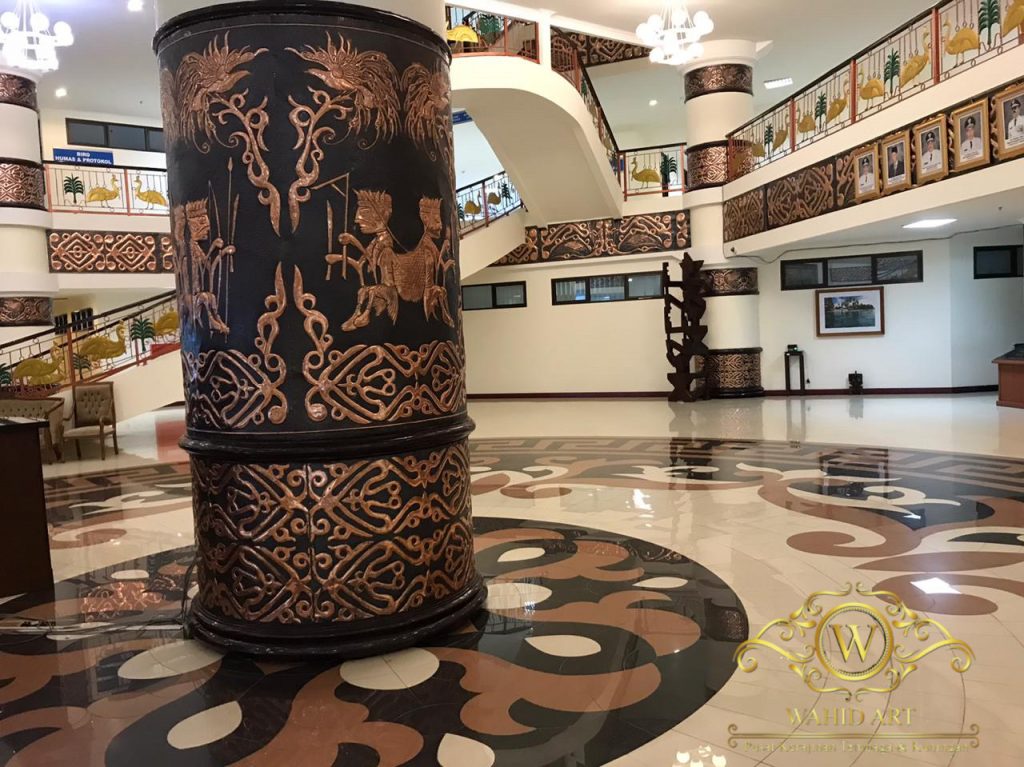 kerajinan tiang pilar tembaga
