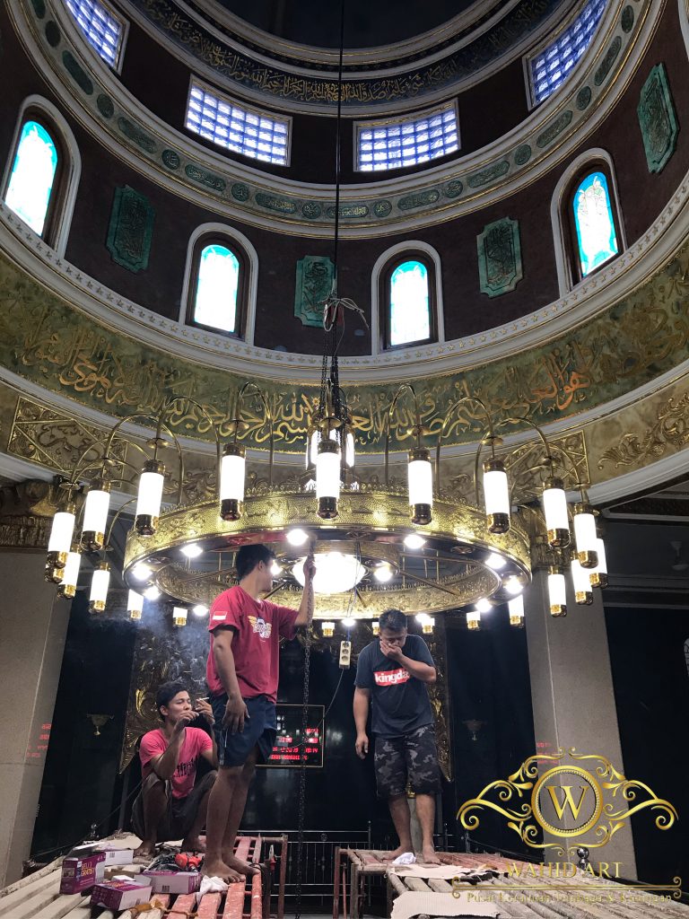 Replika Lampu Nabawi Kuningan