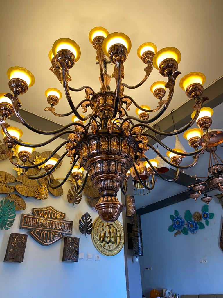 Lampu Robyong Tembaga Antik