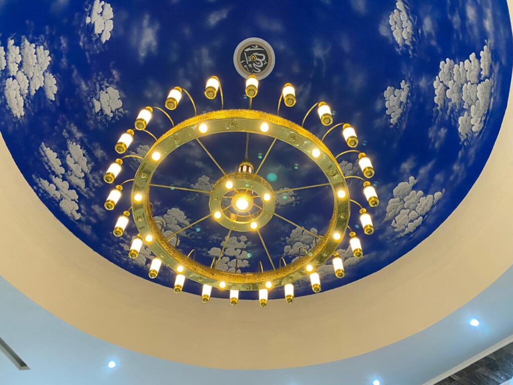 Lampu Gantung Kubah Masjid